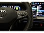 Volkswagen Tayron R-Line Edition 1.5 TSI eHybrid 272pk DSG Automaat Trekhaak, Panoramadak, Black Style, Adaptive cruise control, 360 camera, Navigatie