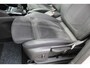 Opel Crossland 1.2-110pk Turbo 'Elegance'. Mooie en luxe hoogzitter met weinig km's ! Volautm. airco dual, cruise control, camera, comfortstoelen, metallic lak,  LM wielen, navigatie, telefoonvoorb., lane- en side assist, parkeersensoren v+a,  LED verlichting  etc.