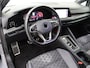 Volkswagen Golf 1.5 eTSI 150 PK DSG R-Line Business | Apple CarPlay | Stoelverwarming | Camera | 18" |