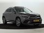 Mercedes-Benz GLA 250 e AMG Line | Panoramadak | Dodehoek Assist | 11 kW Laden | Sfeerverlichting | Stuur en Stoelverwarming | Inclusief 24 maanden Mercedes-Benz Certified garantie voor Europa.