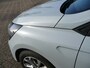 Renault Clio TCe 90 GPF evolution PACK WINTER/ PACK LOOK (16"LM VELGEN & PRIVACY GLAS)/ RESERVE WIEL/ 4 SEIZOENSBANDEN/ ETC.... DEALER ONDERHOUDEN! 1e EIGENAAR! GRIS RAFALE METALLIC!