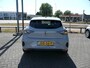 Renault Clio TCe 90 GPF evolution PACK WINTER/ PACK LOOK (16"LM VELGEN & PRIVACY GLAS)/ RESERVE WIEL/ 4 SEIZOENSBANDEN/ ETC.... DEALER ONDERHOUDEN! 1e EIGENAAR! GRIS RAFALE METALLIC!