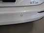 Volkswagen Golf Variant 1.0 eTSI Life Automaat DSG IQ-Drive Navi Digitaal Dashboard App connect NL-auto NAP Metallic wit Sfeerverlichting Adaptieve Cruise Control ACC Sportvelgen 19 inch Zeer nette auto