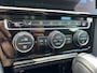 Volkswagen Golf 1.5 TSI Highline Business R Navigatie, Stoelverwarming & Adaptive Cruise