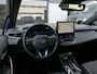 Toyota Corolla Touring Sports 1.8 Hybrid First edition | Luxe stoelen | Achteruitrijcamera | Apple-/Android Carplay | Volledig digitaal dashboard | ACC | Dodehoek detectie | Elektrische achterklep | Stuur-/Stoelverwarming