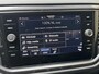 Volkswagen T-Roc 1.5 TSI R-line Automaat | Stoelverwarming | Achteruitrijcamera | Climate control adaptief | Climate control | Keyless entry&start | LED verlichting | Parkeersensoren voor en achter