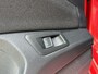 Volkswagen T-Roc 1.5 TSI R-line Automaat | Stoelverwarming | Achteruitrijcamera | Climate control adaptief | Climate control | Keyless entry&start | LED verlichting | Parkeersensoren voor en achter
