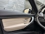 BMW 3-Serie Touring 325d M-pakket M-sport Automaat | Panoramadak | Stoelverwarming | Leer | Sportstoelen | Xenon verlichting | Cruise control | Harman Kardon audio | Parkeersensoren voor en achter | Achteruitrijcamera