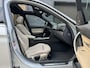 BMW 3-Serie Touring 325d M-pakket M-sport Automaat | Panoramadak | Stoelverwarming | Leer | Sportstoelen | Xenon verlichting | Cruise control | Harman Kardon audio | Parkeersensoren voor en achter | Achteruitrijcamera