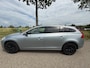 Volvo V60 2.4 D6 AWD Plug-In Hybrid Pure Limited Lees Tekst!