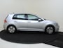 Volkswagen E-Golf E-DITION | LED verlichting | Navigatie | Adaptieve cruise control | Parkeersensoren | Verwarmde voorruit | Bluetooth |