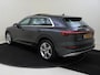 Audi E-tron e-tron 55 quattro advanced 95 kWh | Panoramadak | Achteruitrijcamera | Adaptieve cruise control | Lederen bekleding | Navigatie Plus | CarPlay | Elektrische achterklep |