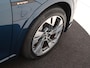 Audi E-tron e-tron 50 quattro Launch edition plus 71 kWh | Panoramadak | Luchtvering | Stoelverwarming | Navigatie Plus | Achteruitrijcamera | Lederen bekleding | Adaptieve cruise control |