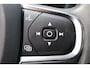 Volvo XC60 2.0 T4 Business Pro | Trekhaak | Harman Kardon audio | 19 inch | Elektrische bestuurdersstoel incl. memory | Stoelverwarming voorzijde | Extra getint glas | Parkeersensoren voor + achter | Parkeercamera | DAB+ | Adaptieve LED-koplampen | Keyless Entry |