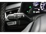 Lexus UX 250h Preference Line | 18 Inch Lichtmetalen velgen | Blind Spot Monitor | Privacy Glass
