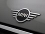 MINI Clubman 1.5 Cooper Essential AUTOMAAT | Navigatie | Climate-Control | Stoelverwarming | Cruise-Control | Camera |