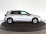 Volkswagen Golf 1.0 TSI Life | Navi | LMV | PDC | Getint glas |*