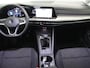 Volkswagen Golf 1.0 TSI Life | Navi | LMV | PDC | Getint glas |*