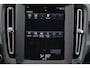 Volvo XC40 T2 Momentum Core - AUTOMAAT - LED-koplampen - Sensus navigatie - Cruise Control - Climate Control