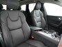 Volvo XC60 T6 Recharge AWD | LR | Ultimate Dark | Luchtvering | Trekhaak | Bowers & Wilkins | Stoelmassage | 360 Camera | Zondag Open!