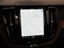 Volvo XC60 T6 Recharge AWD | LR | Ultimate Dark | Luchtvering | Trekhaak | Bowers & Wilkins | Stoelmassage | 360 Camera | Zondag Open!