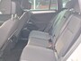 Volkswagen Tiguan 1.5 TSI ACT R-line Business Navigatie/Trekhaak/ Digitaal Dashboard/ Cruise control/Draadloos oplader Parelmoer wit