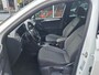 Volkswagen Tiguan 1.5 TSI ACT R-line Business Navigatie/Trekhaak/ Digitaal Dashboard/ Cruise control/Draadloos oplader Parelmoer wit