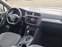 Volkswagen Tiguan 1.5 TSI ACT R-line Business Navigatie/Trekhaak/ Digitaal Dashboard/ Cruise control/Draadloos oplader Parelmoer wit