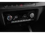 Skoda Fabia Combi 1.0 TSI DSG Ambition | Navigatie | App Connect | Camera | Cruise Control | Extra getint glas | Dab