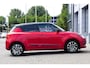 Suzuki Swift 1.2 Style Smart Hybrid Rijklaarprijs! | 12 Maanden Garantie | Onderhoudsbeurt | Nieuwe APK | Mobiliteitservice |