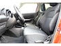 Suzuki Swift 1.2 Style Smart Hybrid Rijklaarprijs! | 12 Maanden Garantie | Onderhoudsbeurt | Nieuwe APK | Mobiliteitservice |