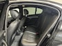 BMW 3-Serie 330e Luxury Schuif/kantel dak Navigatie Lederen bekleding Harmon Kardon