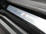 BMW X1 sDrive18i M-Sport Automaat Nieuw Model Dealer O.H. | Trekhaak af Fabriek | Alcantara Sportstoelen Memory & Verwarmd | Camera | Cruise Control | Blis | Park Assist | Apple Carplay | Navigatie | Sfeerverlichting |