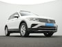 Volkswagen Tiguan 1.4 TSI eHybrid 245 pk DSG Elegance | Panoramadak | Leder | Geheugenstoelen | IQ Light | Stuur-/stoelverwarming | Achteruitrijcamera