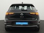 Volkswagen Golf 1.5 eTSI 150 pk DSG Style | Achteruitrijcamera | Standkachel | Head-up Display | Adaptive Cruise Control | 17 inch