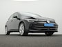 Volkswagen Golf 1.5 eTSI 150 pk DSG Style | Achteruitrijcamera | Standkachel | Head-up Display | Adaptive Cruise Control | 17 inch