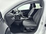 Peugeot 208 1.2 100 pk Automaat Hybrid Allure | Navigatie | Climate | Parkeersensoren VOOR+Achter | LED koplampen |