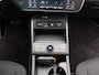 Hyundai Kona Electric Comfort Smart 65.4 kWh | Adaptieve Cruise Control | Climate Control | Stoel/Stuurverwarming | Elektrische kofferklep | Beschikbaar Vanaf 21-11-2025 |