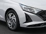 Hyundai i20 1.0 T-GDI Premium Sky | Schuif- / kanteldak | Camera | Navigatie | Cruise Control | Two-Tone |