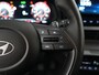 Hyundai i20 1.0 T-GDI Premium Sky | Beschikbaar per 10-2025 | Schuif- / kanteldak | Camera | Navigatie | Cruise Control | Two-Tone |
