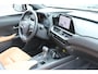 Lexus UX 250h Business Line Hybride 183 pk TREKHAAK / NAVIGATIE / LED VERLICHTING