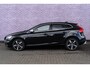 Volvo V40 1.5 T3 Polar+ Sport | Panoramadak | Achteruitrijcamera | Cruise Control | Navigatie | 	Verwarmde Voorstoelen | Parkeersensoren voor en achter |