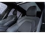 Volvo XC90 T8 Recharge AWD Ultimate Dark | 7 Zits | Long Range | Google | Adaptieve Cruise Control | Schuif-/Kanteldak | Bowers & Wilkins Audio | 360° Camera | Head-Up Display | Stoel-/Stuurverwarming | Gelaagde Zijruit(en) | Getint Glas | 22" Velgen |