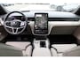 Volvo EX90 Plus Pure Electric AWD 360° camera | Luchtvering | AWD | Pilot assist | Panoramadak
