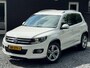 Volkswagen Tiguan 1.4 TSI Sport&Style R-line Edition Navigatie Alcantara PDV V+A Trekhaak