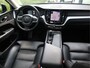 Volvo XC60 2.0 B5 250 PK Momentum Exclusive / Panoramadak
