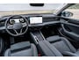 Volkswagen Passat Variant 1.5 eTSI 150pk DSG Business | Trekhaak | Massage Stoelen | Design Pakket