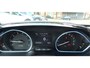 Peugeot 2008 1.6-16v Féline 120 Pk. Benzine * Navigatie * Panoramadak * 1/2 Leder * Cruise & Climate Control * L.M. Velgen * Vingerhoets; Vierde Generatie Eersteklas Service !