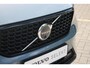 Volvo XC40 T5 AUT7 Recharge R-Design | Panoramadak met schuif-/kanteldak | Verwarmbare voorstoelen en stuurwiel | Adaptive Cruise & Pilot Assist | Power seats incl. Memory | Interieur voorverwarming | 360 Camera | Apple carplay & Android auto |