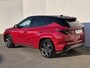 Hyundai Tucson 1.6 T-GDI PHEV Plug-in N Line Edition 4WD Automaat / Trekgewicht 1350 kg / Apple Carplay Android Auto / Elektrische bedienbare achterklep / Achteruitrijcamera / Adaptief cruise control / Stuur-, en Stoelverwarming /